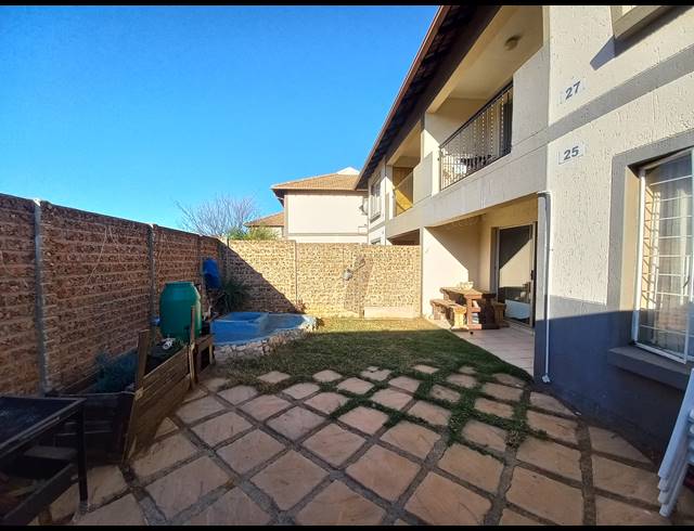 2 BEDROOM SECTIONAL TITLE FOR SALE IN PARKRAND